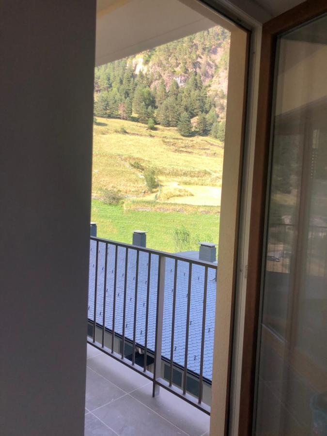 Ribasol Ski Park 5 Pers, Max 4 Adultos Mas Ninos Arinsal Εξωτερικό φωτογραφία
